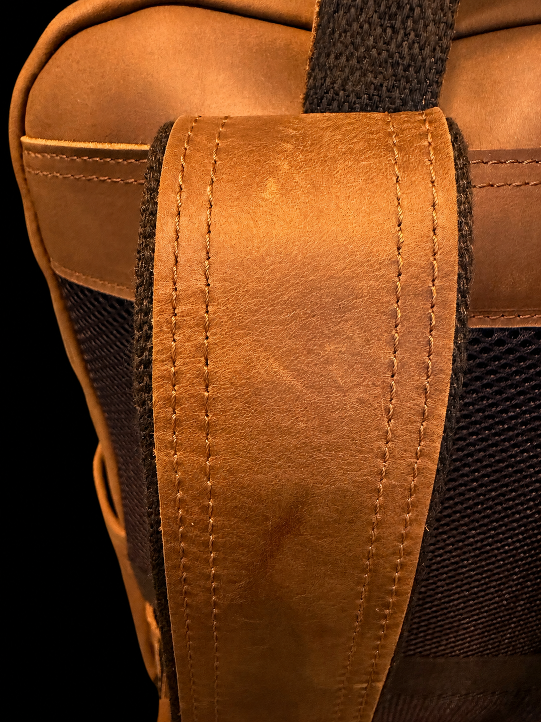 Backpack detail 6